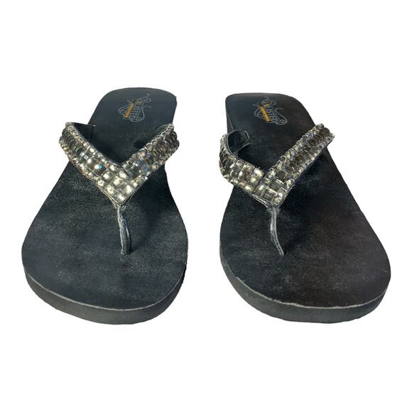 Unlisted by Kennth Cole Women's Shell Sequins Thong Sandals 10 - Picture 2 of 6